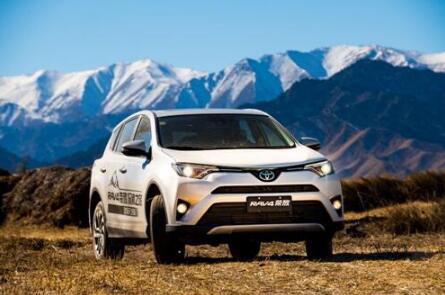 RAV4榮放